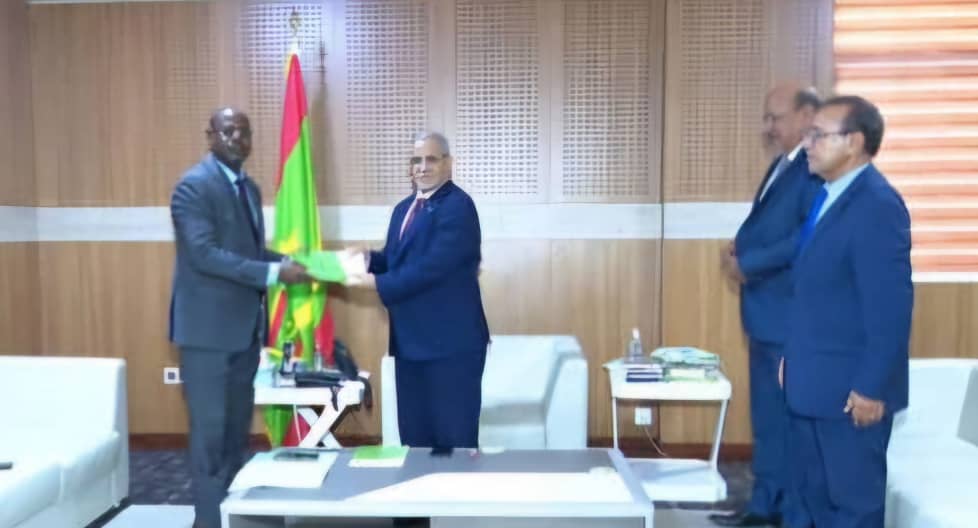 Le président de l'Assemblée nationale reçoit le rapport du Mécanisme national de prévention de la torture pour les années 2023-2024.